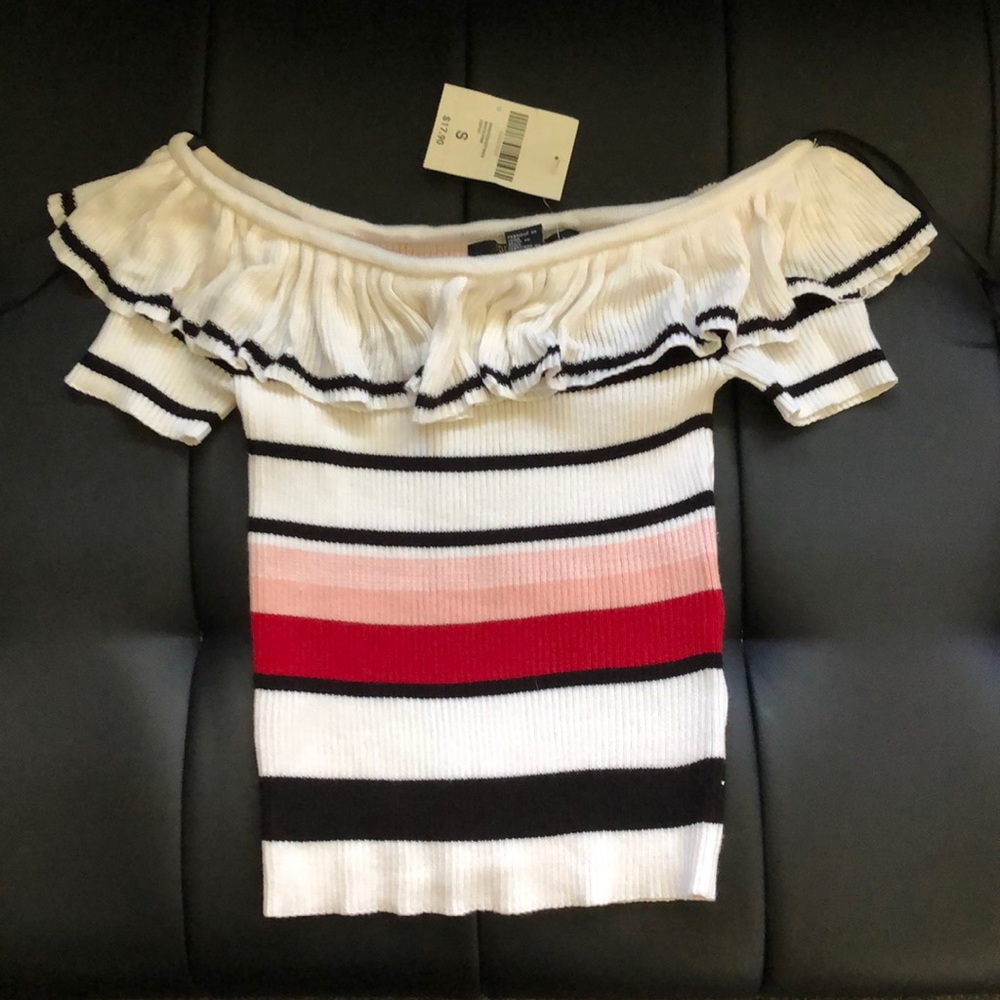 Off the shoulder top!